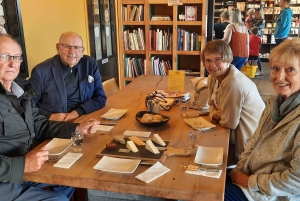 Martinborough Wine and Food Tour with Lunch from Wellington