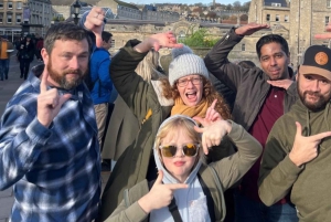 ベルファスト：街歩きツアー＆探検ゲーム