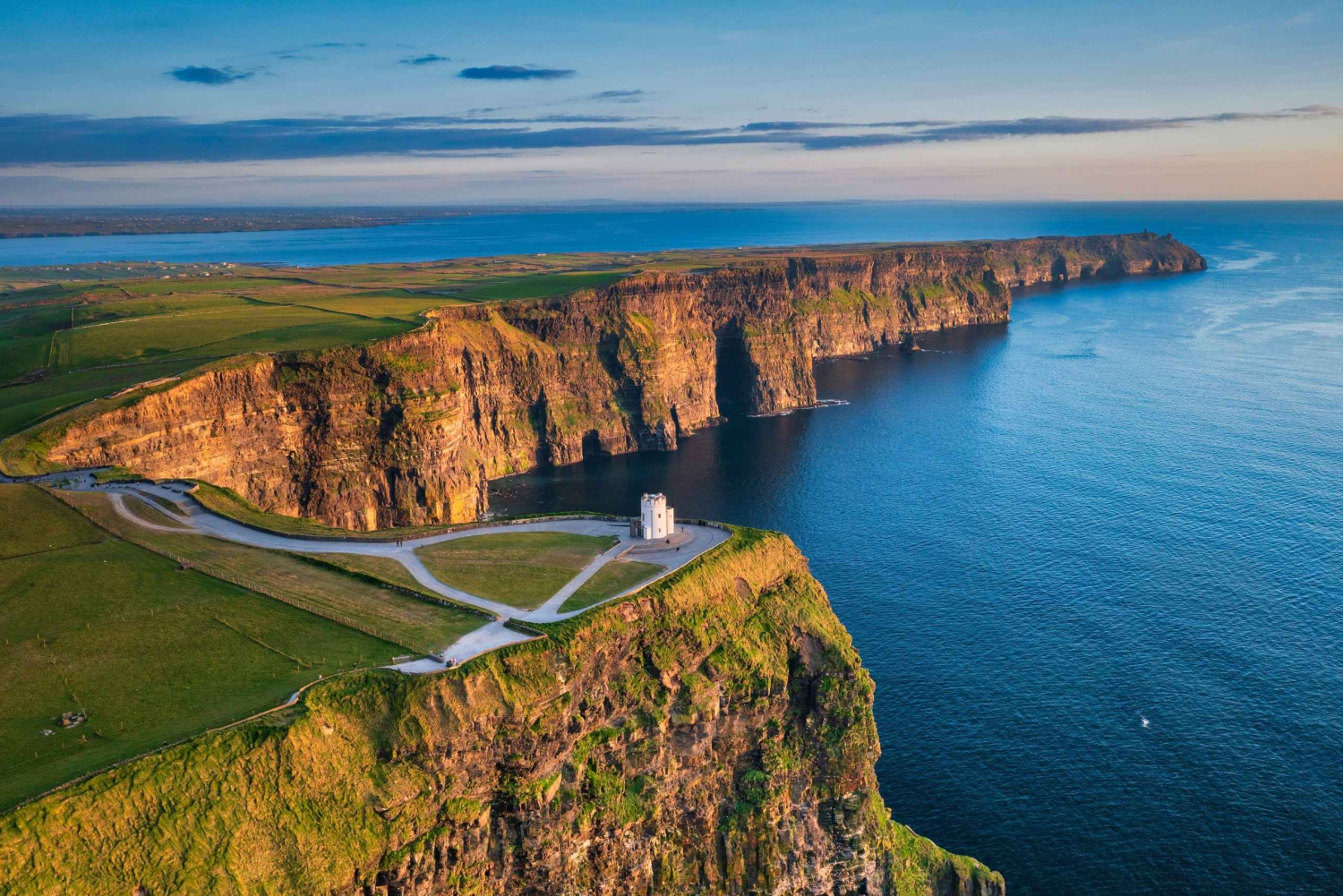 Dublín: excursión de un día a los acantilados de Moher, Burren y Galway