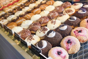 Dublin: Sweet Holiday Donut Adventure Through City Centre