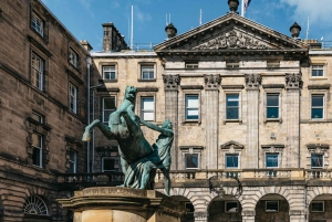 Edinburgh: Old Town History and Tales Walking Tour