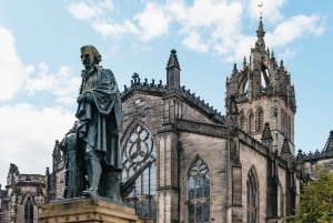 Edinburgh: Old Town History and Tales Walking Tour