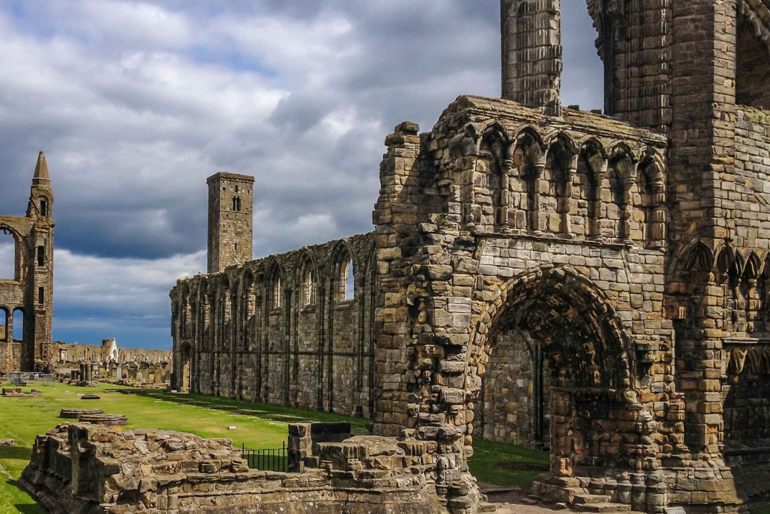 Edimburgo: Tour di St Andrews, dell'Abbazia di Dunfermline e della costa del Fife