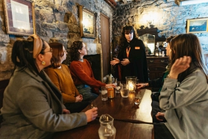 Edinburgh: Underground Vaults Evening Ghost Tour mit Whisky