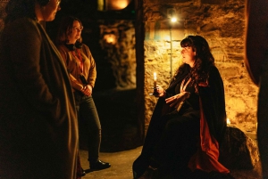 Edinburgh: Underground Vaults Evening Ghost Tour mit Whisky