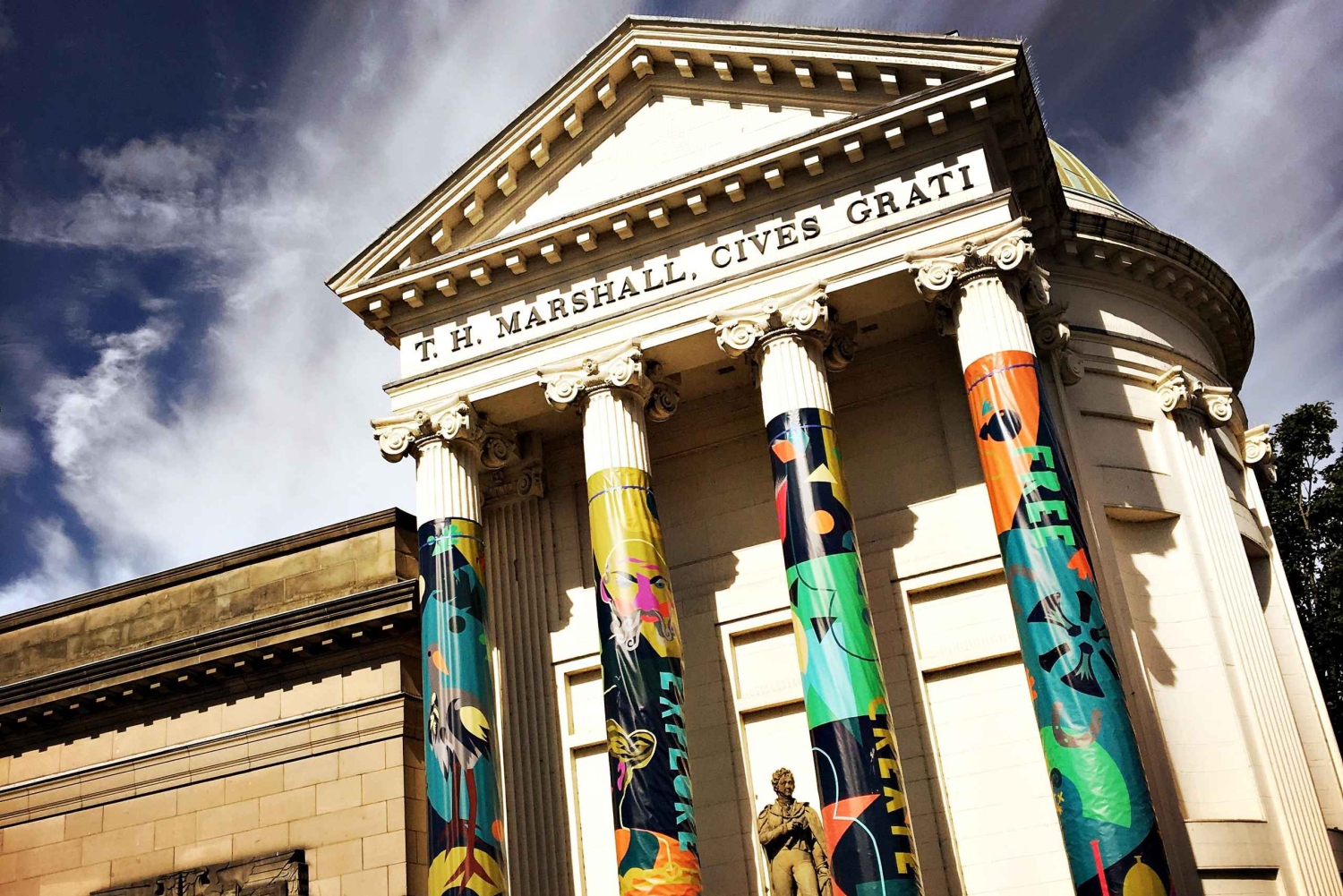 Neljä kaupunkia, yksi päivä: Andrews, Dundee, Perth & More