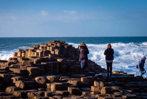 Von Belfast aus: Ganztägiger Landausflug zum Giant's Causeway