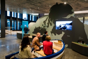 From Dublin: Belfast and Giant's Causeway: 2-Day Guided Tour