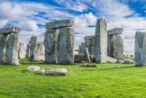 Lontoosta: Stonehenge Inner Circle & Windsor Open Top Bus (avoin linja-auto)