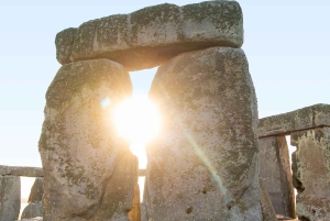 Lontoosta: Stonehenge Inner Circle & Windsor Open Top Bus (avoin linja-auto)