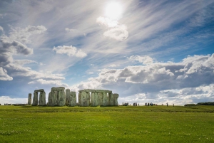 Lontoosta: Stonehenge Inner Circle & Windsor Open Top Bus (avoin linja-auto)