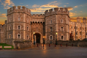 From London: Stonehenge, Windsor and Salisbury Guided Tour