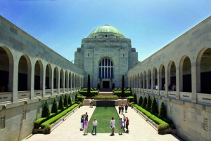 Sydneystä: Sydney: Canberra Day Tour