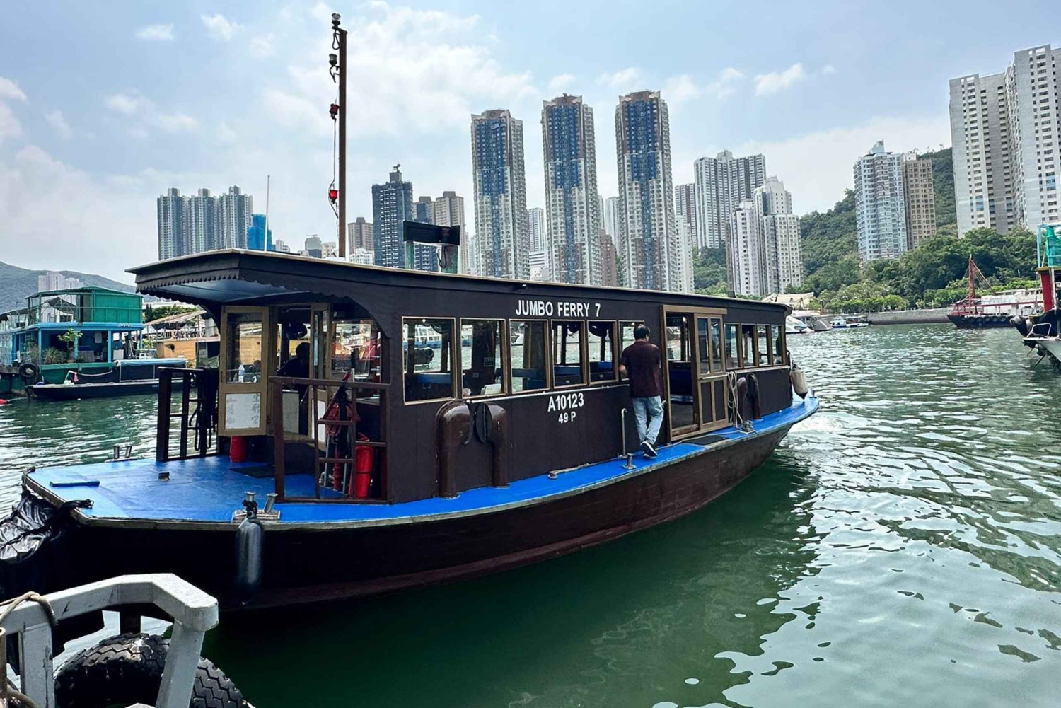 Hong Kong : Tour en bateau à Aberdeen et visite du musée flottant