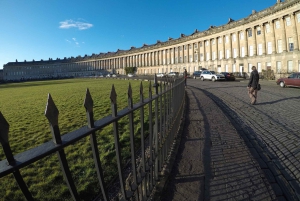 ロンドン：ストーンヘンジ、ストラトフォード・アポン・エイボン、バースへの日帰り旅行