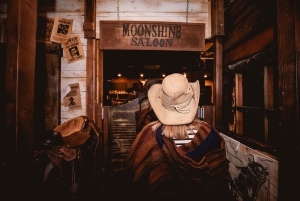 ロンドン：ワイルド ウェスト サルーンの没入型カクテル体験