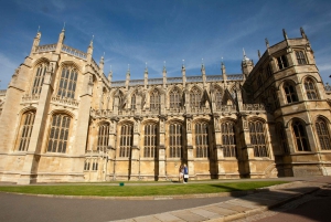 ロンドン：ウィンザー城、ストーンヘンジ、バースへの日帰り旅行