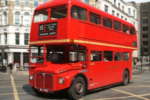 Yksityinen koko päivän kiertue - Lontoon pikaradan torni ja lounas