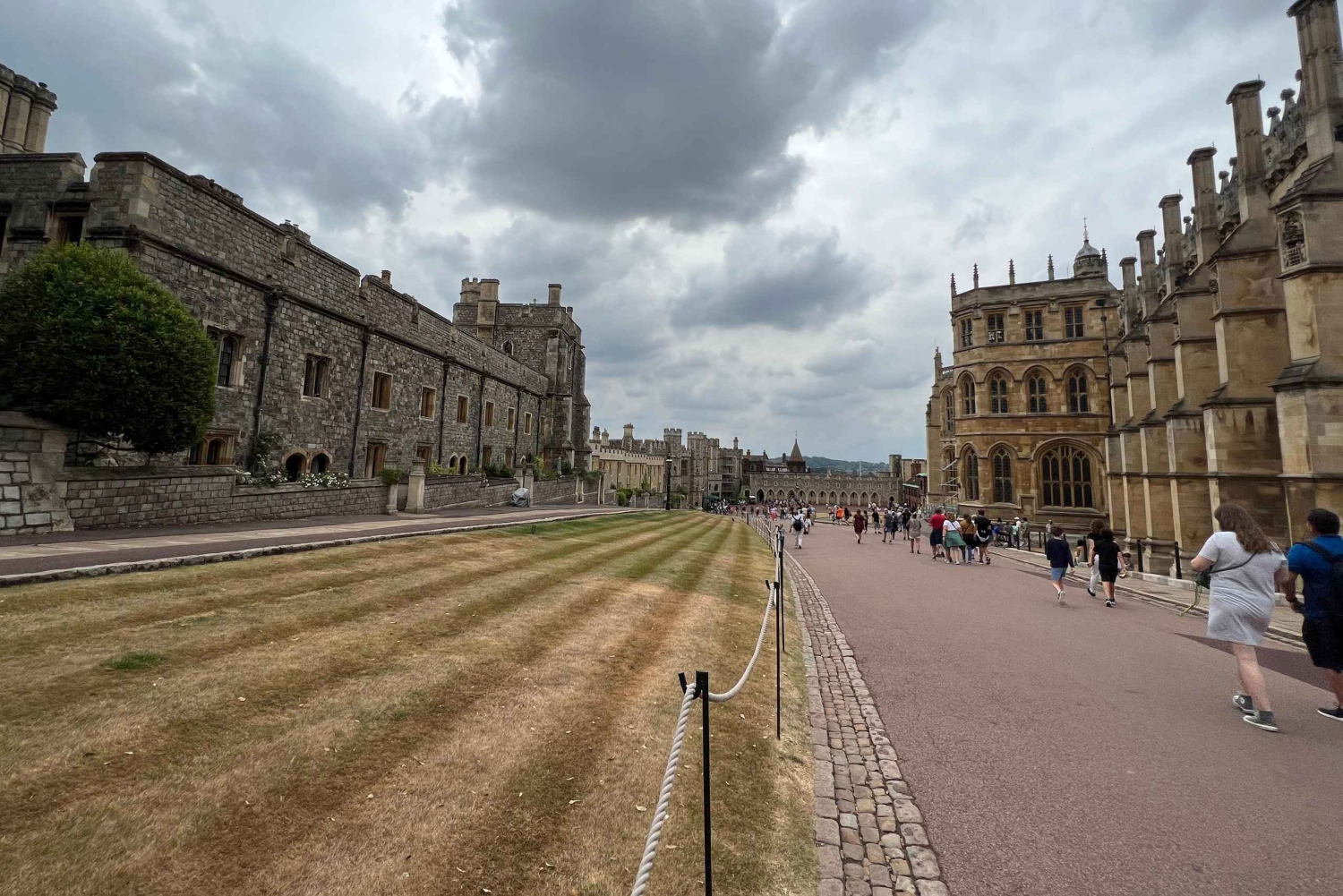 Private trip to Windsor Castle and Stonehenge