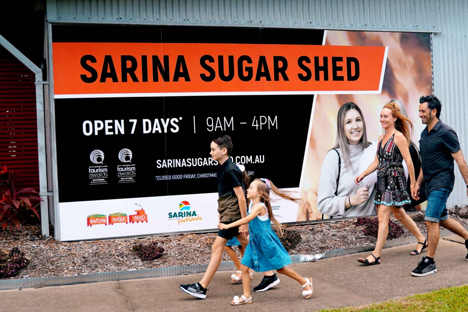 Sarina: Opastettu kierros Sarina Sugar Shedissä ja maistiaisia