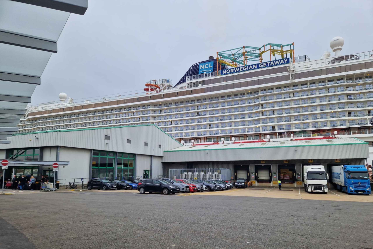 Из Саутгемптона в Лондон через Солсбери и Винчестерский собор