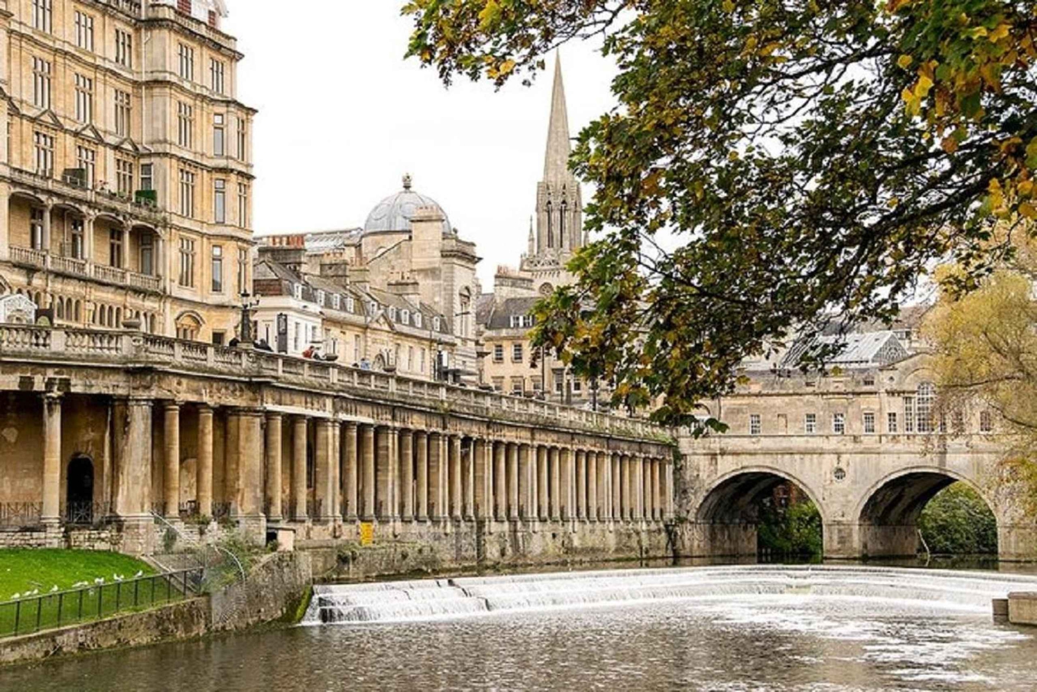 Windsor Castle, Stonehenge and Bath Tour Private