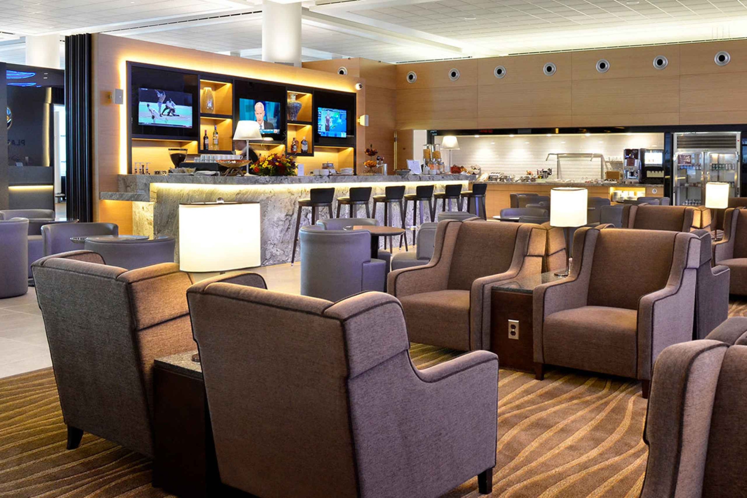 YWG Internationaler Flughafen Winnipeg: Zugang zur Premium Lounge