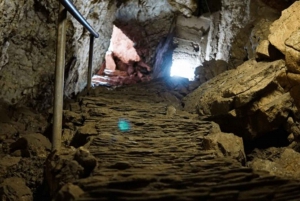 Zimbabwe: Chinhoyi Caves Tour with Lion Viewing and Lunch