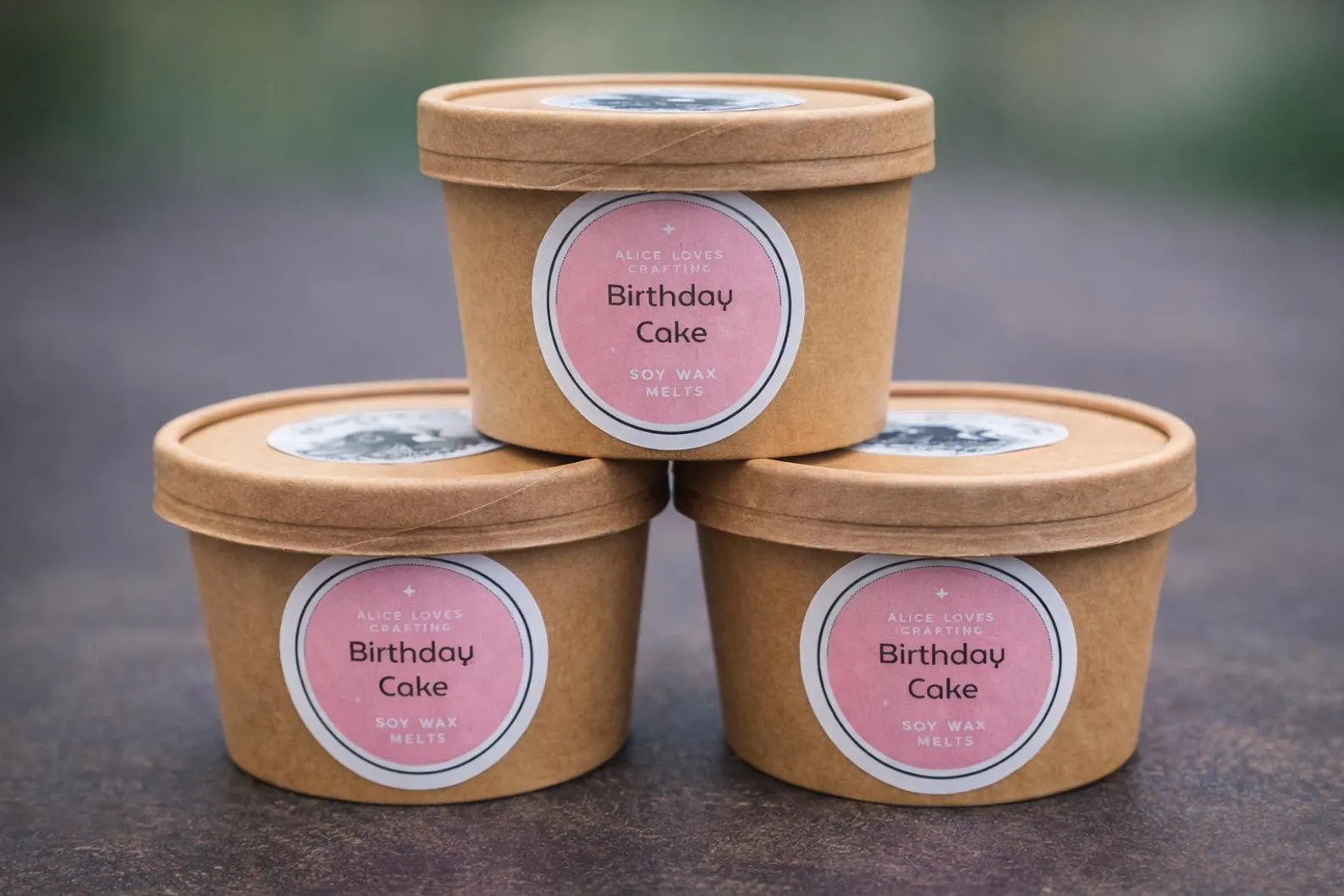 Birthday cake soy wax melts- Vegan and cruelty-free