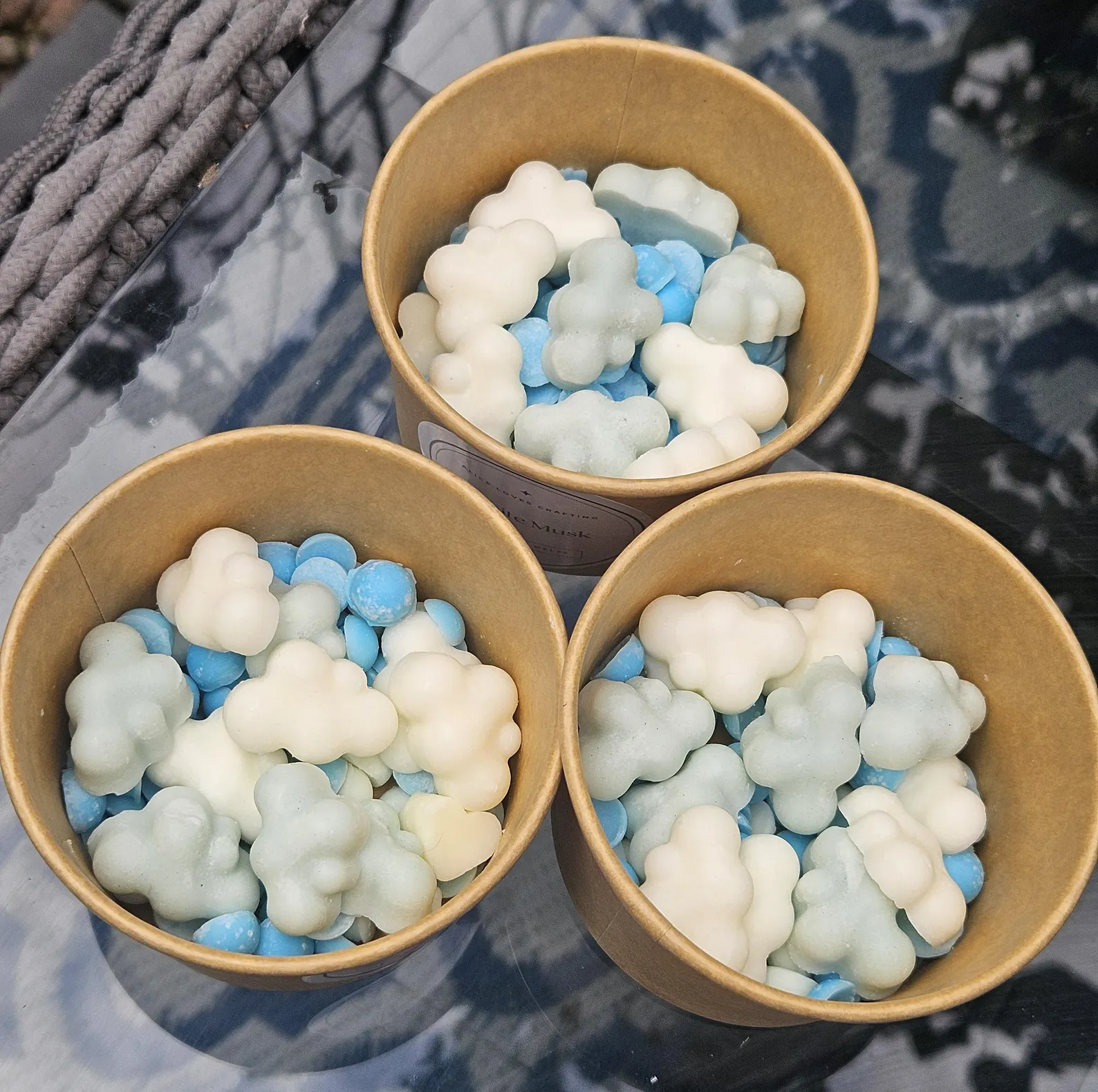 White Musk Soy Wax Melts: Fluffy Clouds, Blue Sky - Vegan