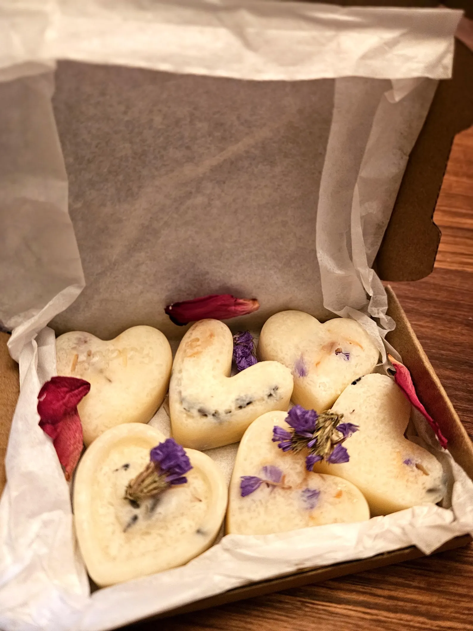 Aromatherapy Bath Melts: Cocoa Shea Butter,essential oils and Epsom salts