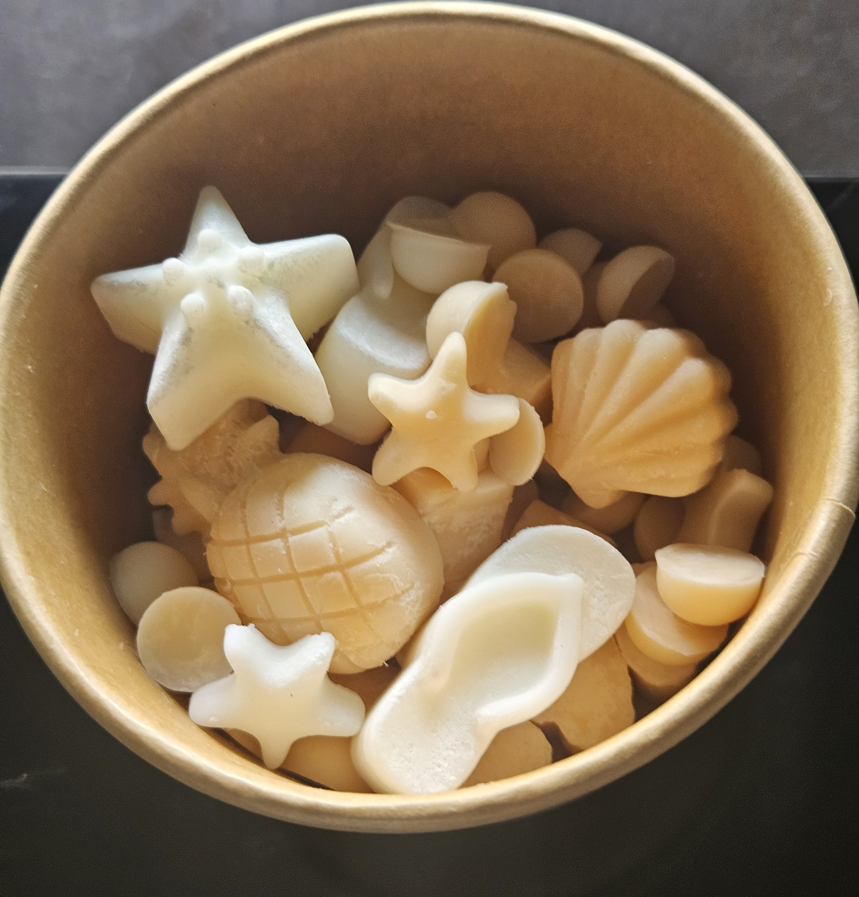 Tropical wax melts: summer scents Vegan soy wax cruelty free