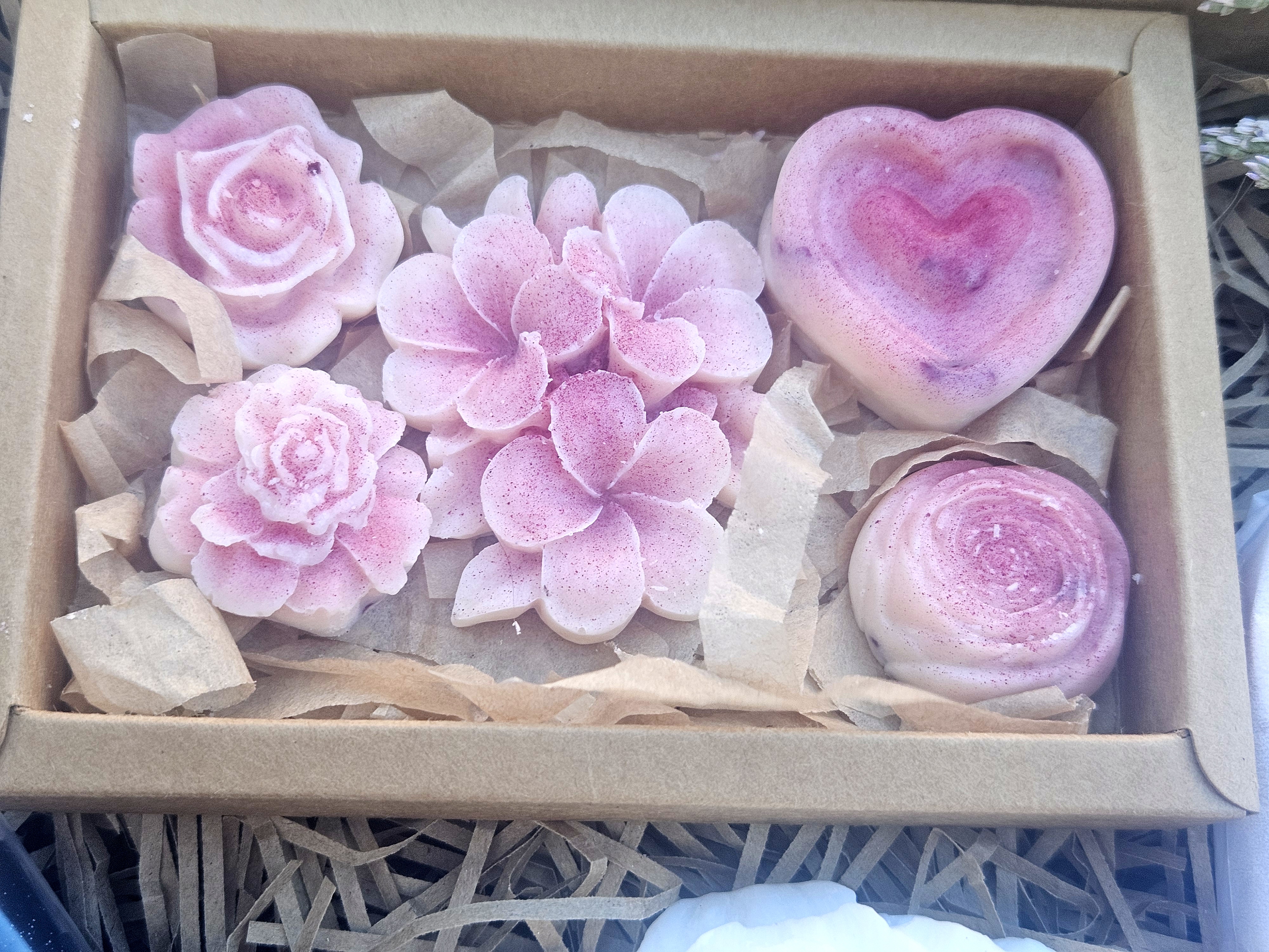 Natural Spa Gift Set, Bath Melts, Shower Steamers, Calming Spray