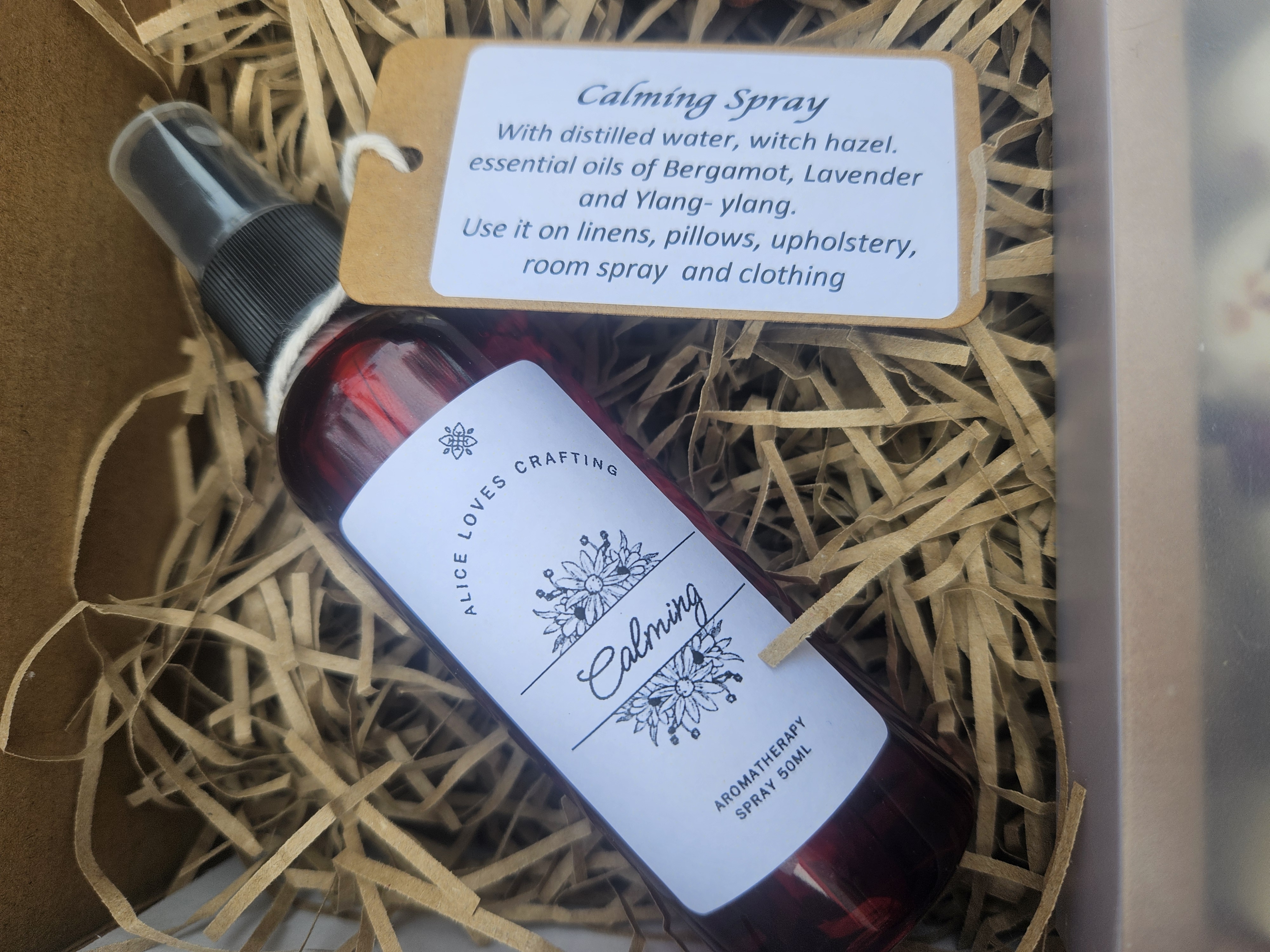 Wellbeing Gift Box: Soy Candle, Shower Steamers, Bath Melts, Room Spray (Natural Aromatherapy)