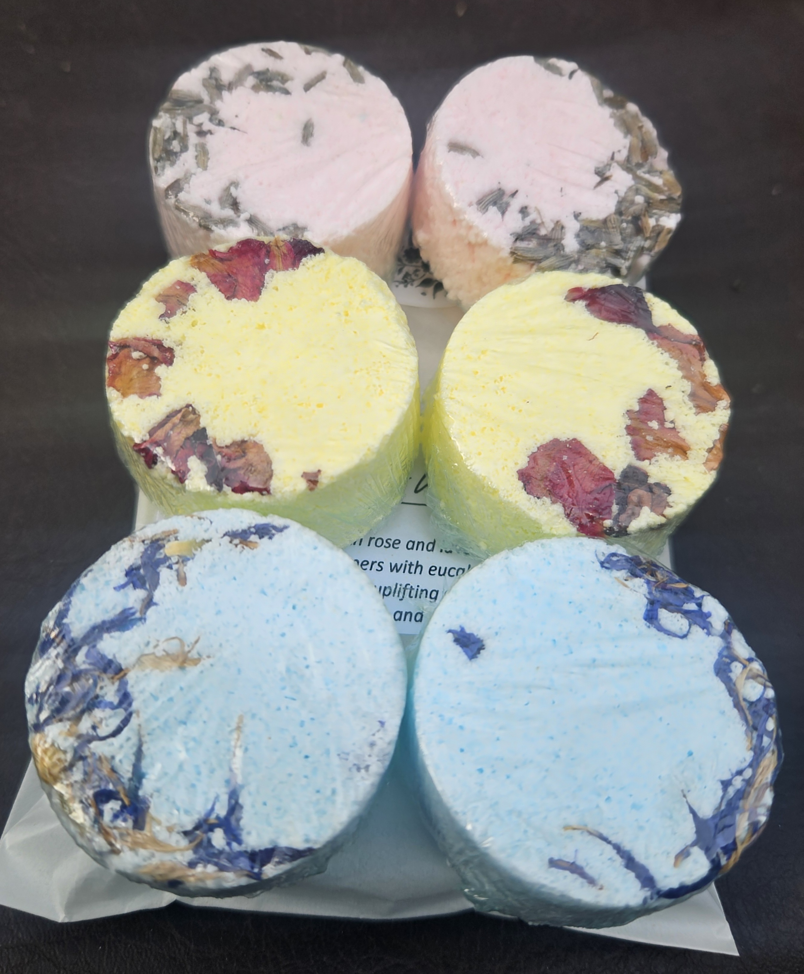 Wellbeing Gift Box: Soy Candle, Shower Steamers, Bath Melts, Room Spray (Natural Aromatherapy)