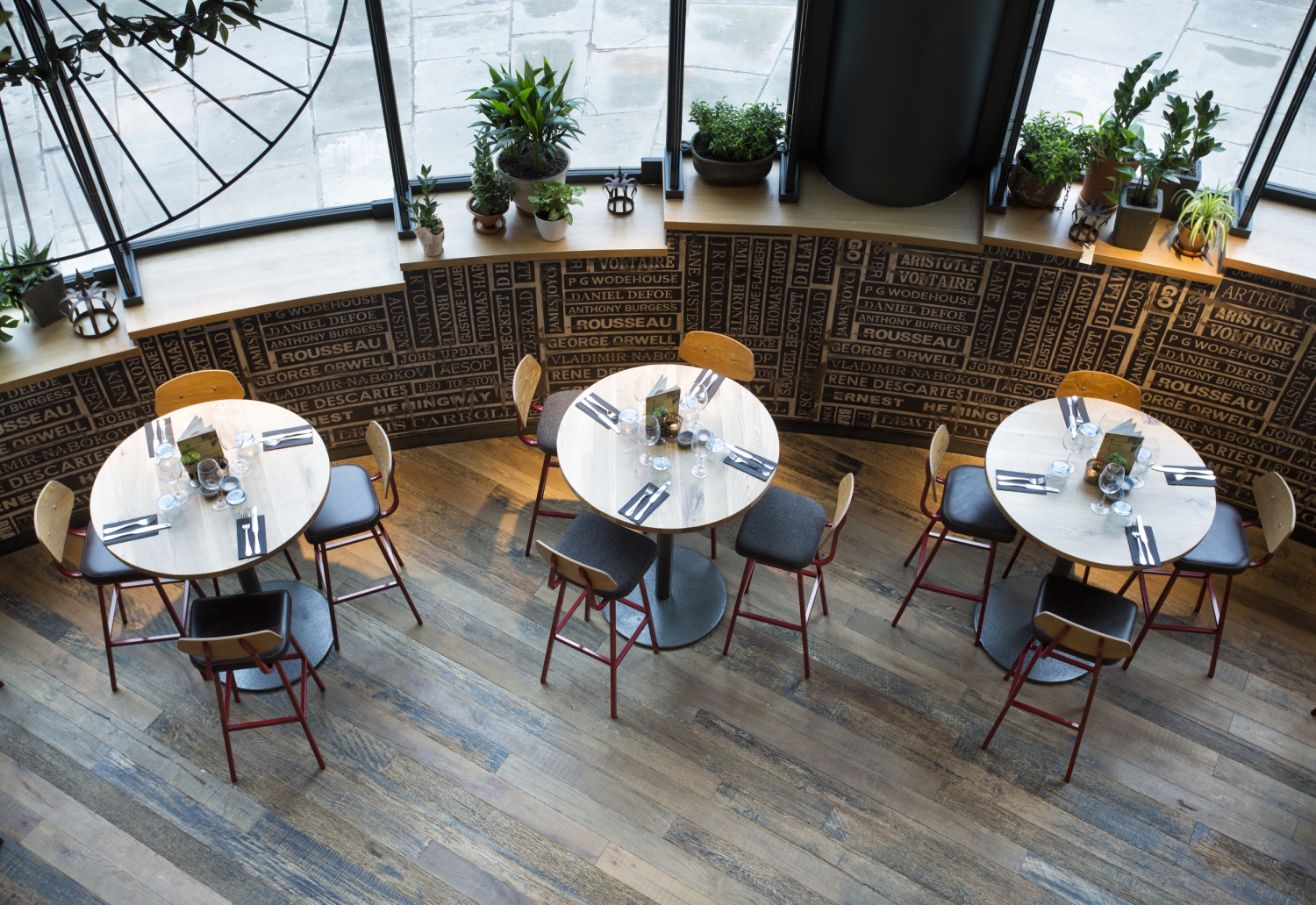 SINTILLATE Bottomless Party Brunch at The Fable