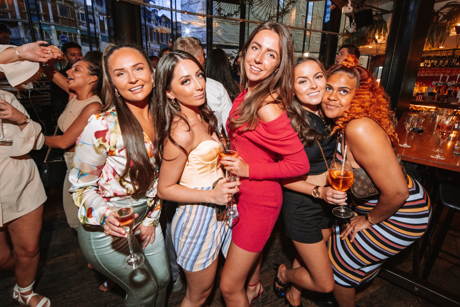 SINTILLATE Bottomless Party Brunch at The Fable