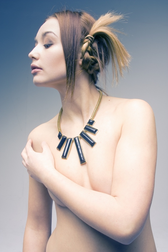 Ilona 13, 