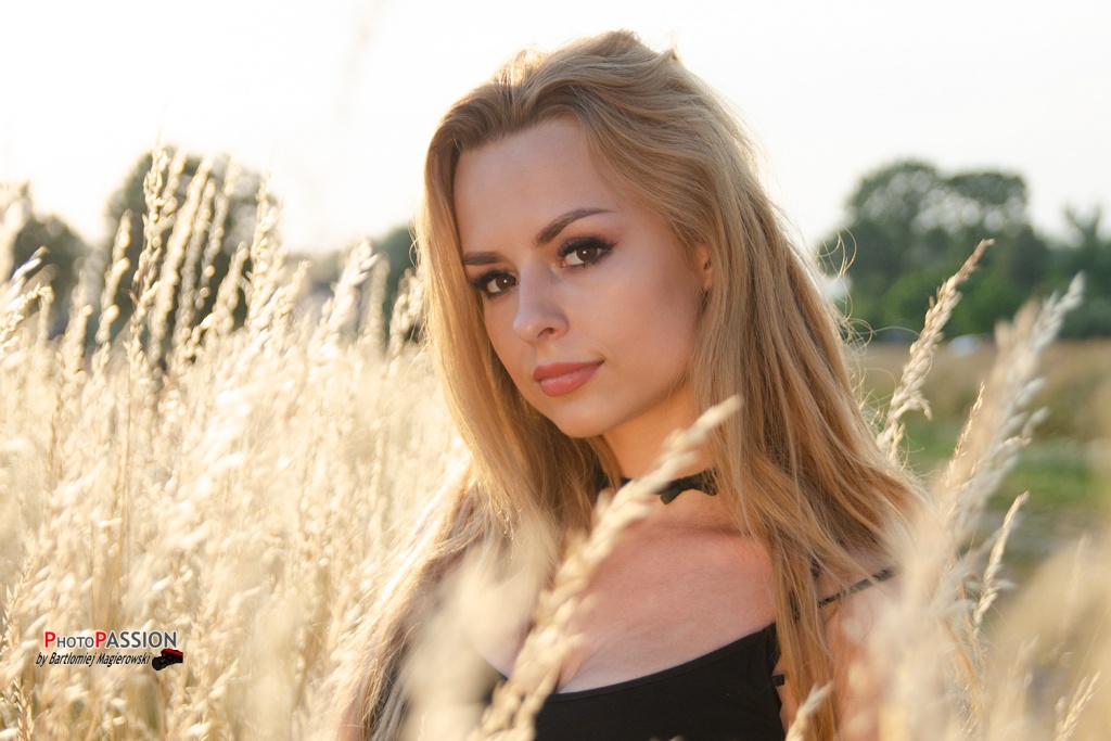 Wspomnienie lata, kobieta, lato, plener, portret, subtelnie