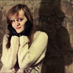 29649_133889679954907_100000