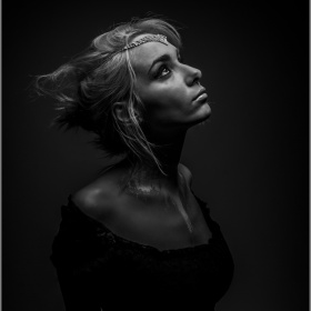 Ewelina X