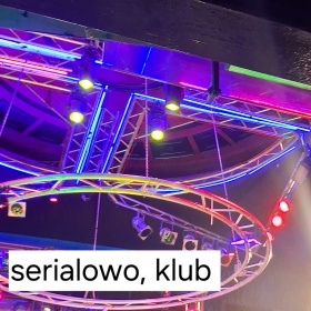 serialowo