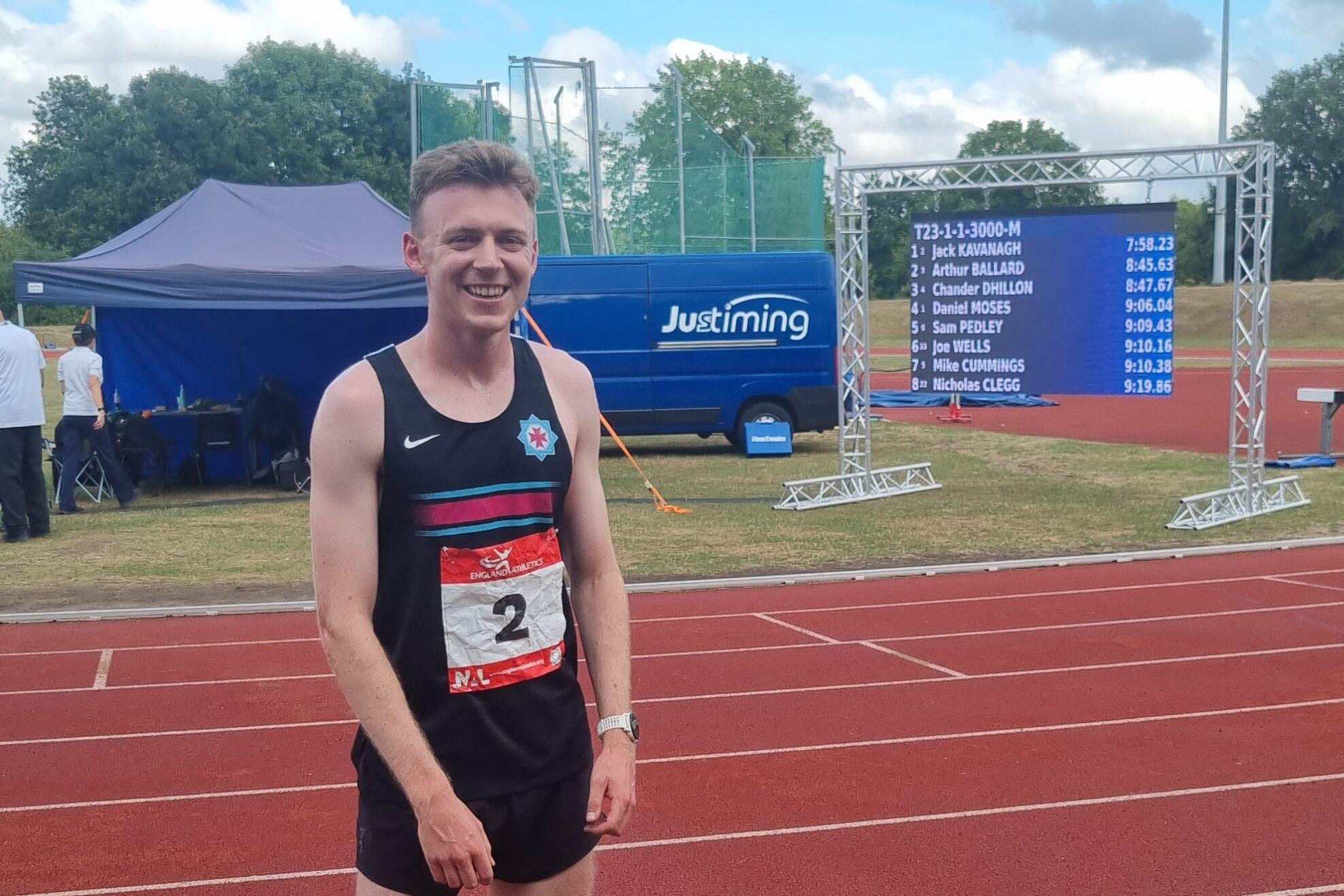 Kavanagh breaks Olympian’s 3000m league record