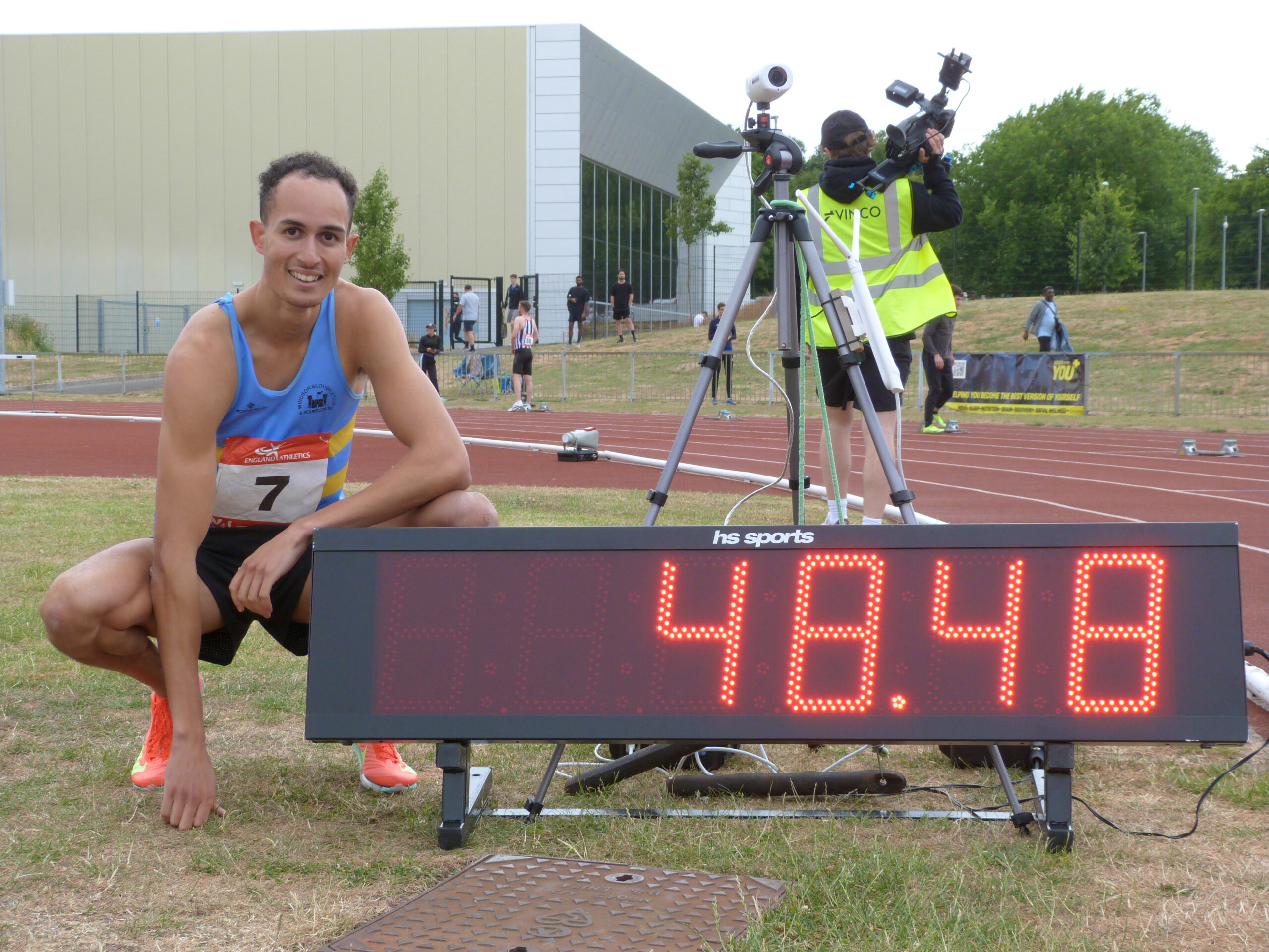 Harrow on top by two points as Donovan makes history again