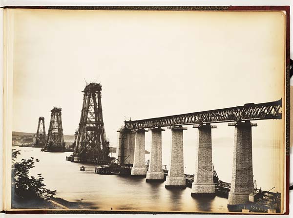 Construction of the Forth Bridge 1886