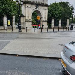 St Stephen's Green Gate St Stephen's Green Gate