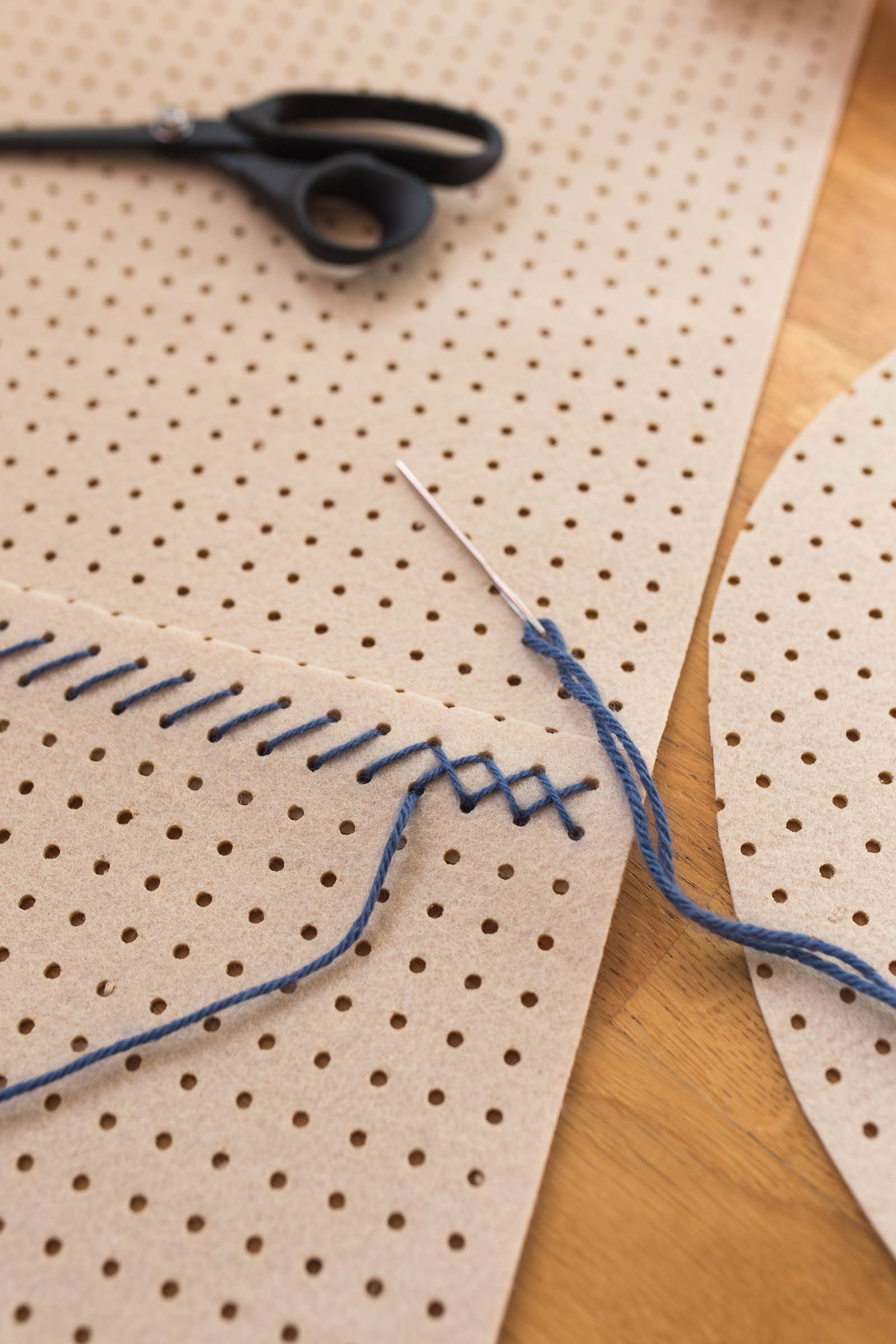 DIY - Leksaksförvarin, hålad filt