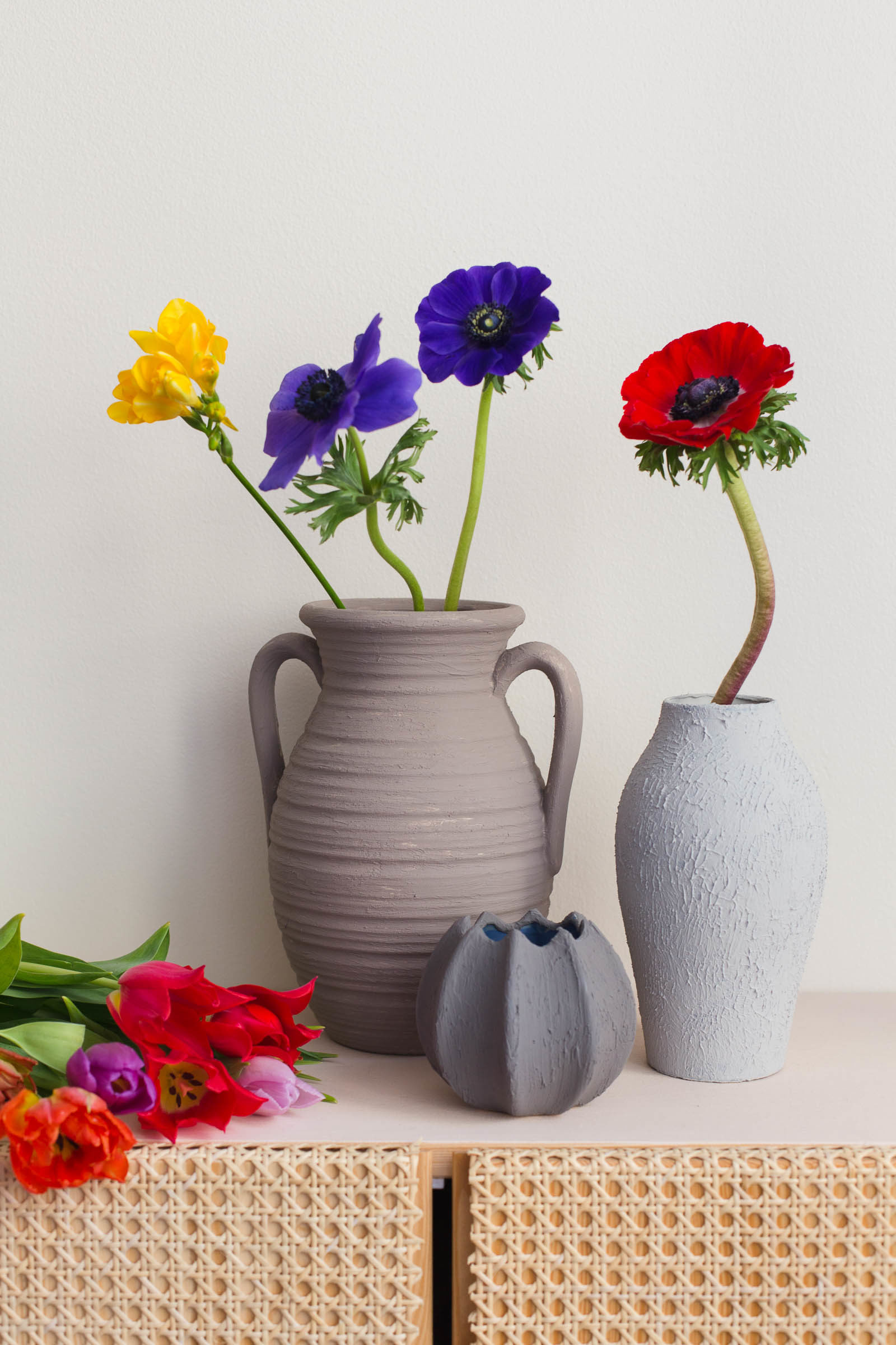 UPCYCLE - Måla betongfärg på en loppisfyndad vas