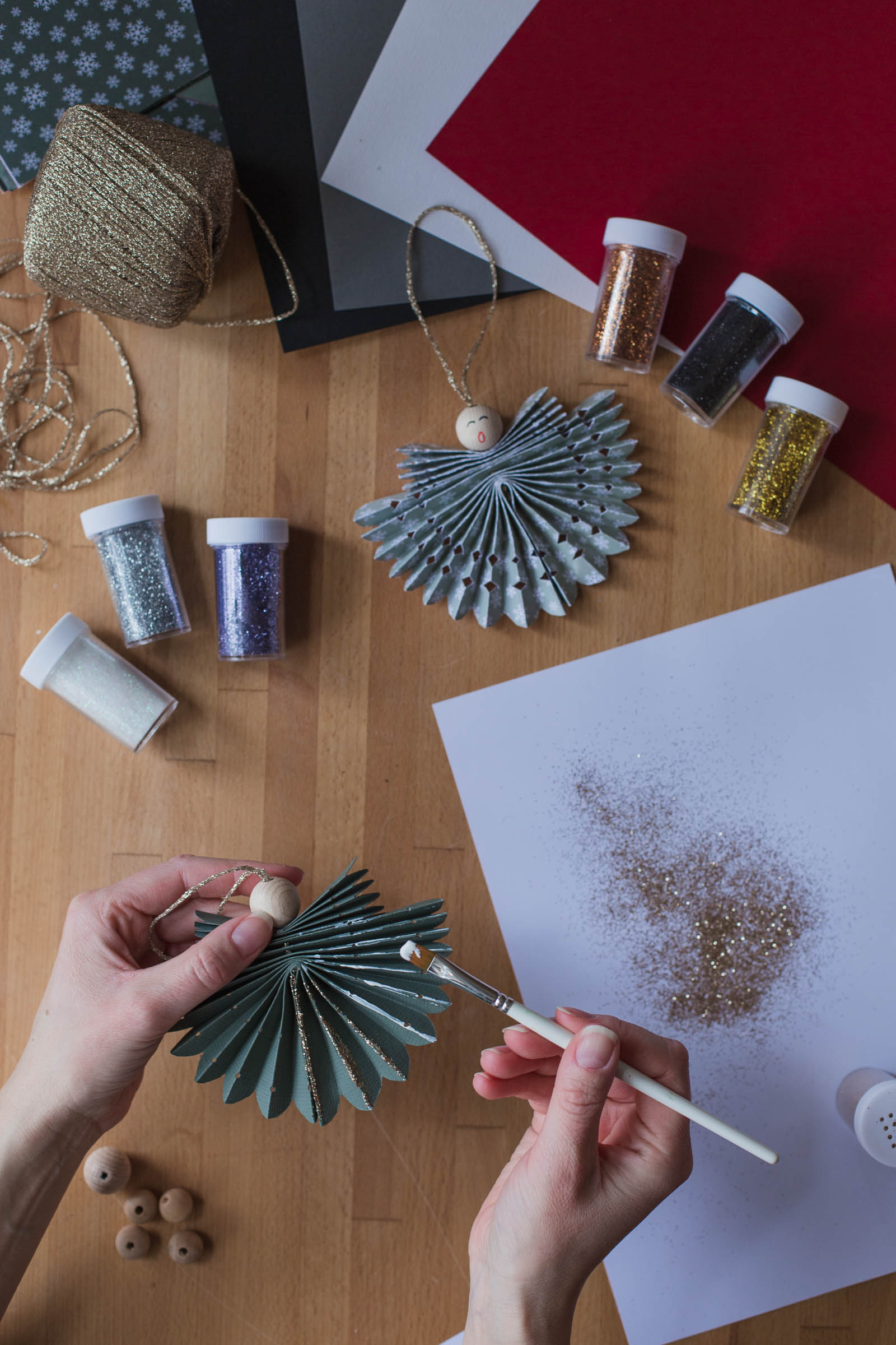 DIY - Vik en pappersangel - Dnilva