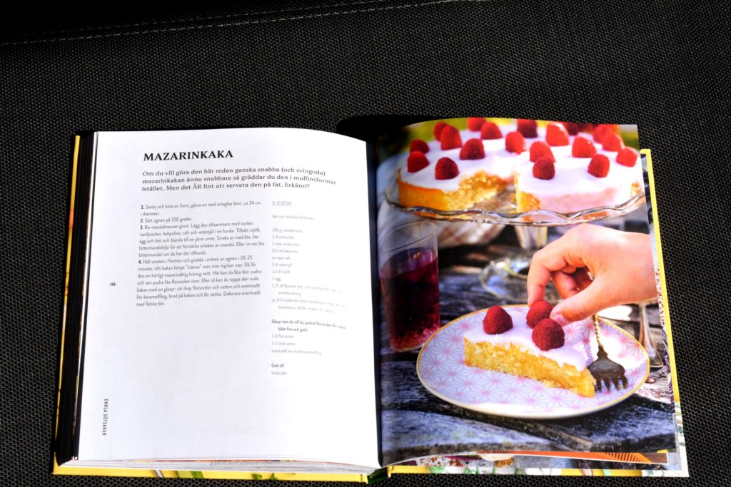 Recept på Mazarinkaka ur vegetariska kokboken Kaosvego av Lisa Bjärbo och Sara Ask.